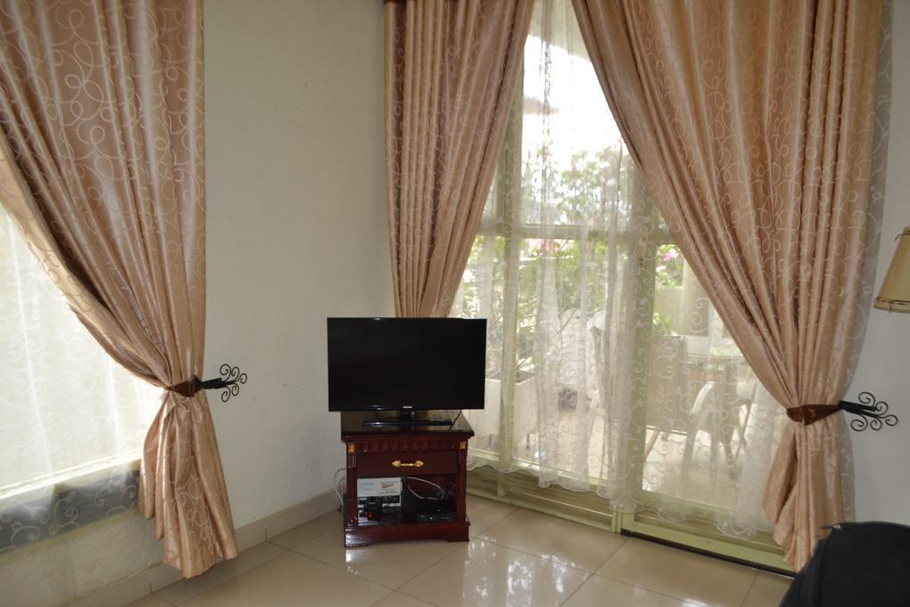 Dolce Vita Resort Hotel Bujumbura Værelse billede